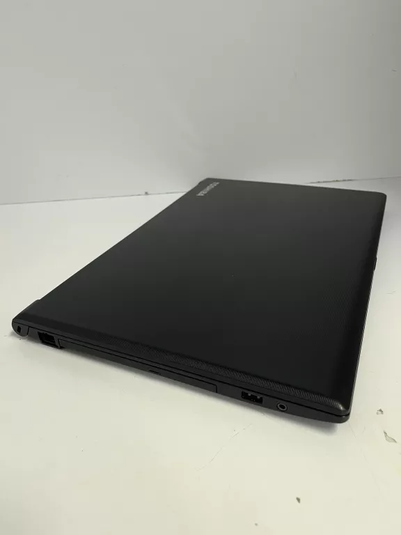 LAPTOP TOSHIBA SATELLITE PRO R50-B-119 I5/4GB/ 128 GB SSD/ WIN 10 PRO