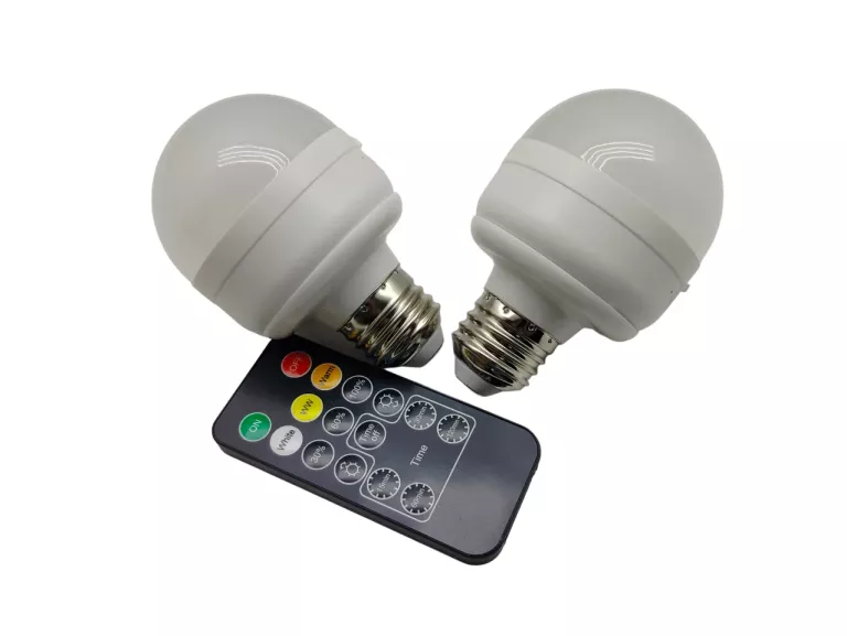 LED LIGHT BULB 2 PACK ŻARÓWKI LED Z PILOTEM