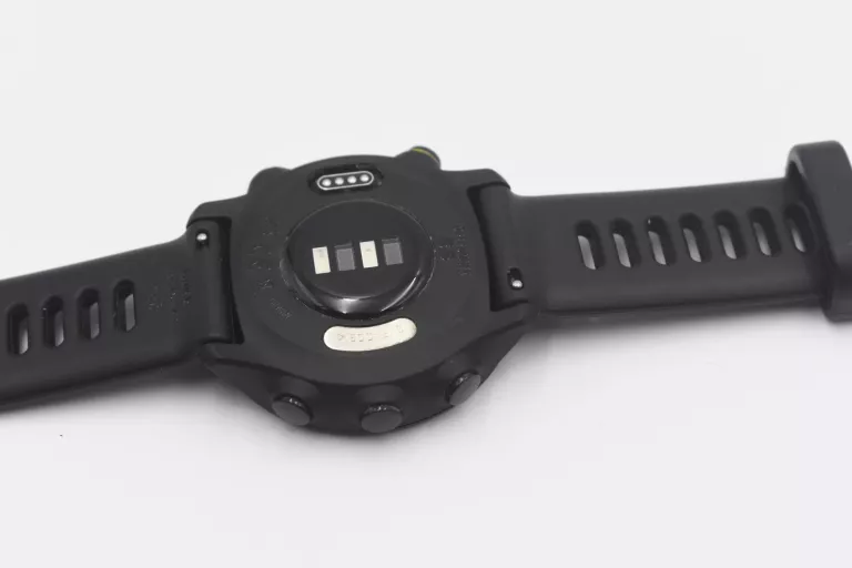 CZARNY ZEGAREK SPORTOWY GARMIN FORERUNNER 55