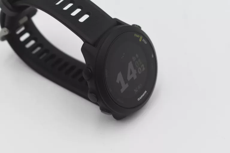 CZARNY ZEGAREK SPORTOWY GARMIN FORERUNNER 55