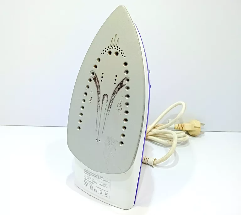 zelazko-bosch-quick-filling-tda2377-rodzaj-stopy-2933-1