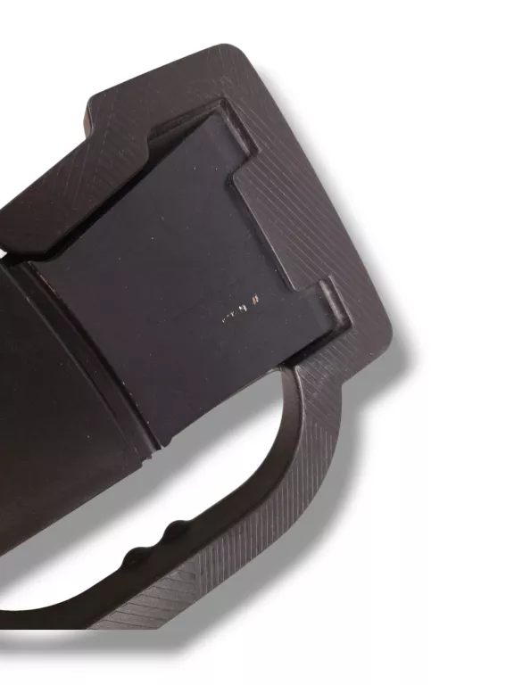 FISKARS SIEKIERA UNIWERSALNA, SOLID, Z OSŁONĄ