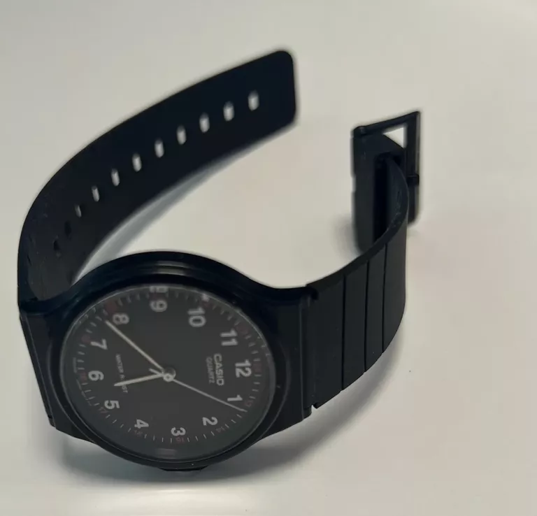 ZEGAREK CASIO 1330 MQ-24