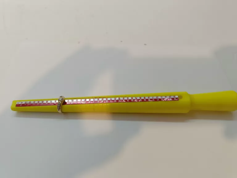 UŻYWANY ZŁOTY PIERŚCIONEK PR. 585 3,33G R9
