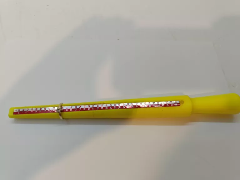 UŻYWANY ZŁOTY PIERSCIONEK PR. 585 1.53G R9