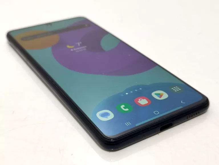 TELEFON SAMSUNG GALAXY M52 5G 6/128 GB + ETUI