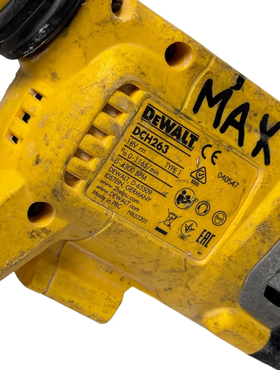 dewalt-dch263-dewalt-dcb547-2021-rok-stan-11323-2