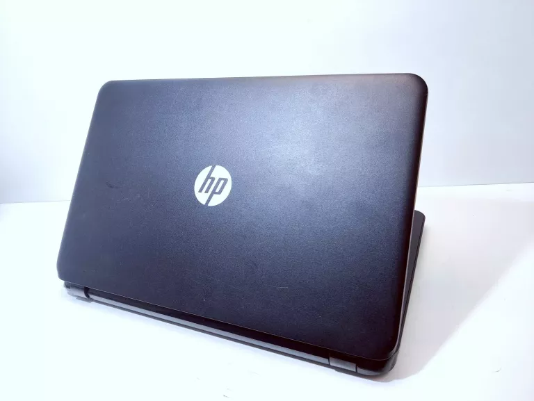 LAPTOP HP 15 AMD E1-2100/4GB/80GB SSD/RADEON HD8210