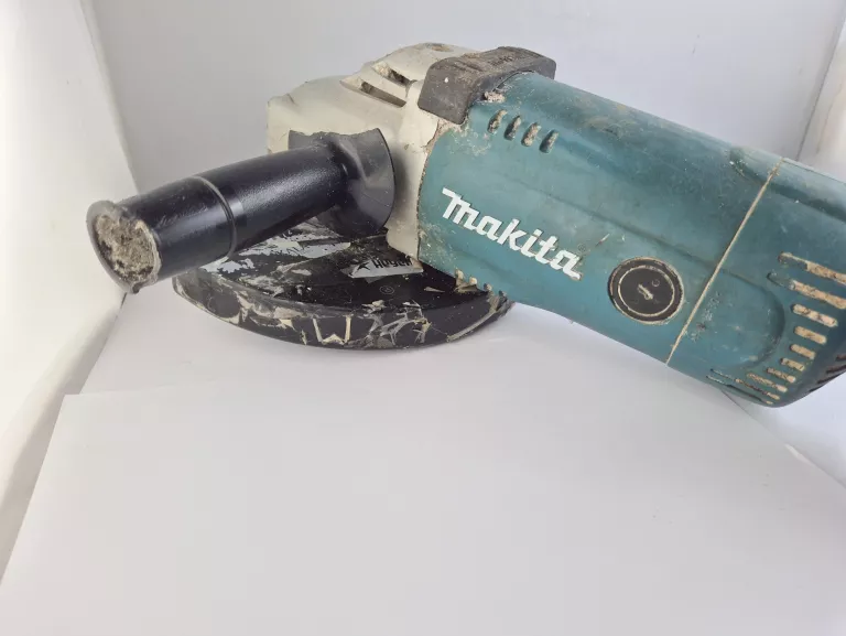 SZLIFIERKA KĄTOWA MAKITA GA9020R