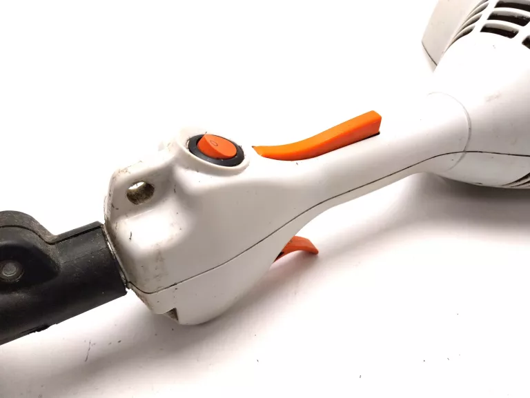 PODKASZARKA STIHL FS40 SPALINOWA