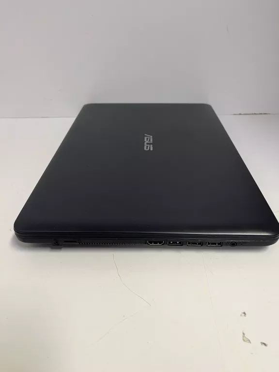 LAPTOP ASUS F543B VIVOBOOK 8GB/256 GBSSD WIN 10