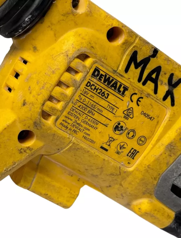 dewalt-dch263-dewalt-dcb547-2021-rok-stan-11323-2