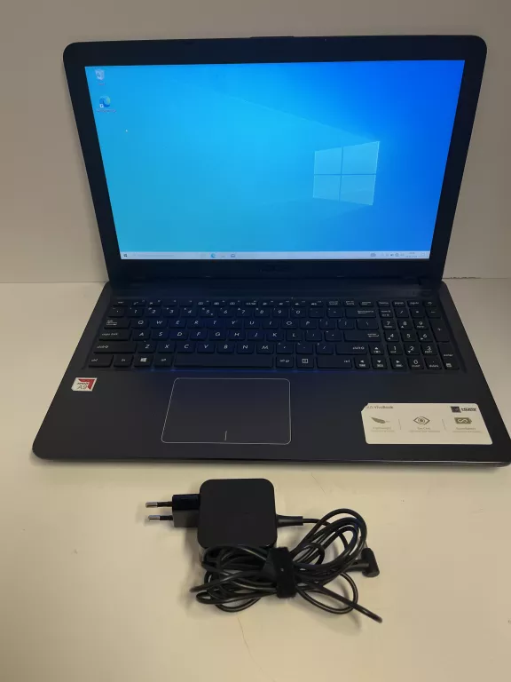 LAPTOP ASUS F543B VIVOBOOK 8GB/256 GBSSD WIN 10