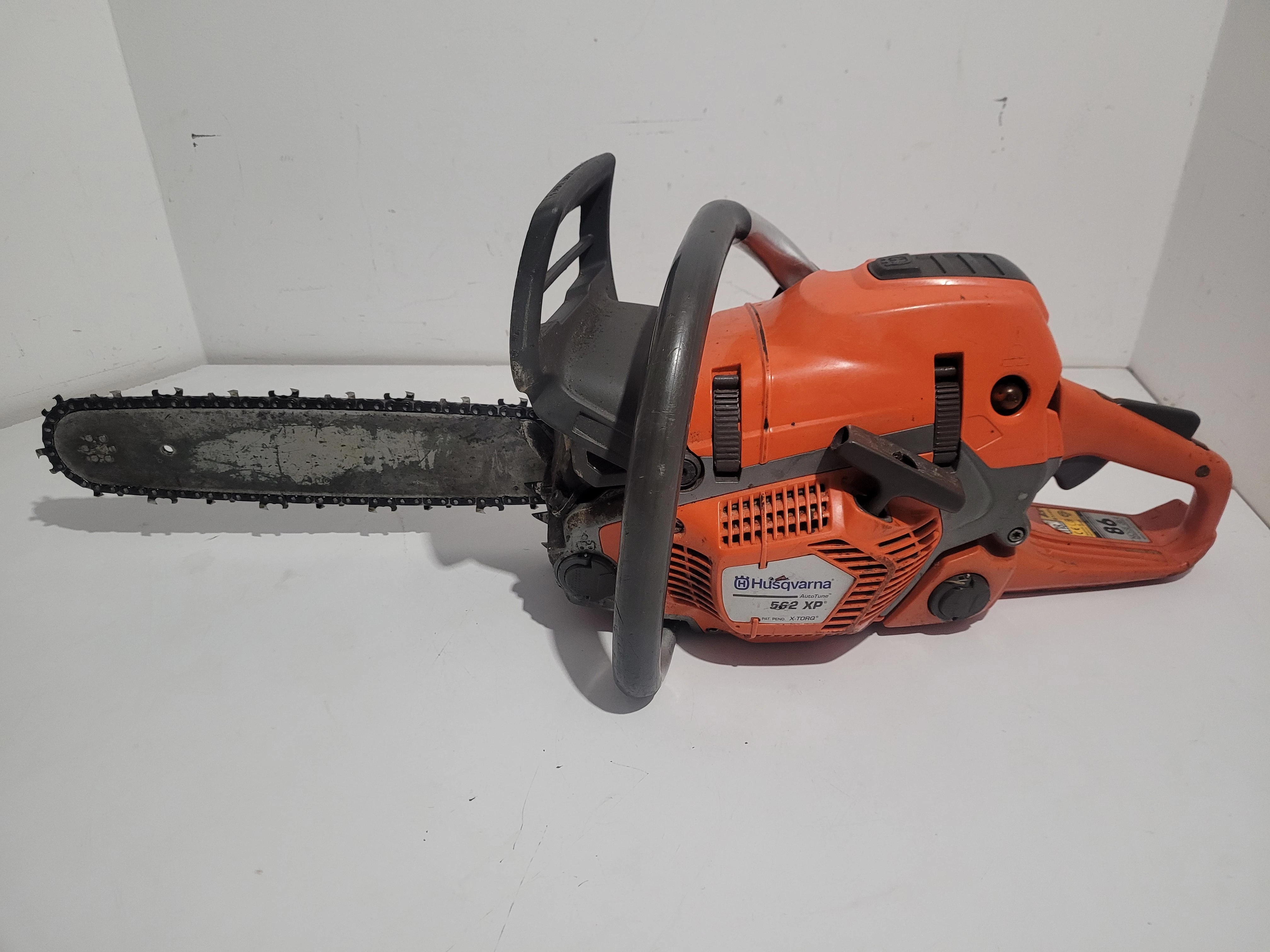 pila-spalinowa-husqvarna-model-562-xp-stan-11323-2