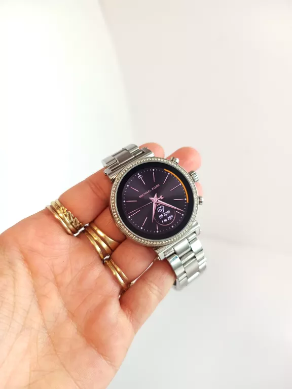 SMARTWATCH MICHAEL KORS DW7M2 OPIS!