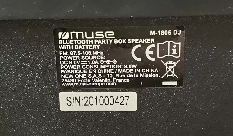 GŁOŚNIK PODŚWIETLANY LED PRZENOŚNY BLUETOOTH PARTY BOX MUSE M-1805 DJ