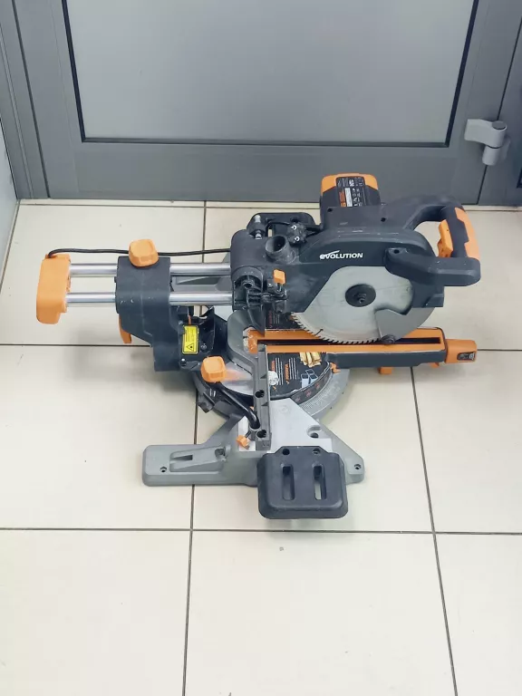 PIŁA UKOŚNICA EVOLUTION R255SMS #OPIS