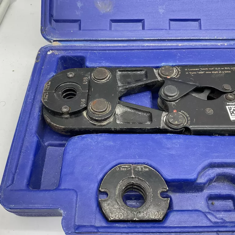 reczna-zaciskarka-do-rur-pex-tweetop-u16-32-ean-gtin-4007841052546