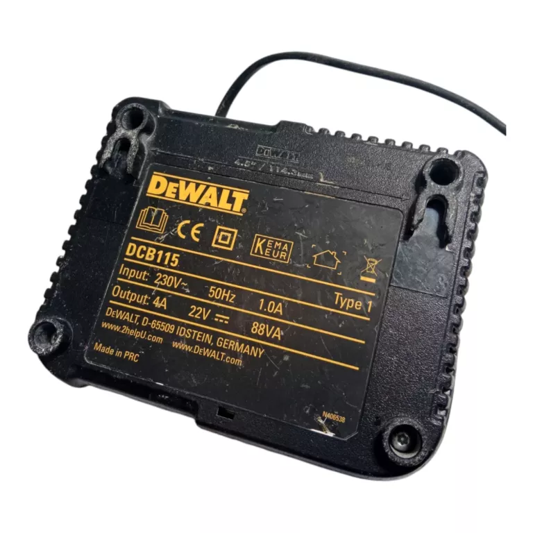 WIERTARKO-WKRĘTARKA UDAROWA DEWALT XR DCD796 18V 5AH ŁAD