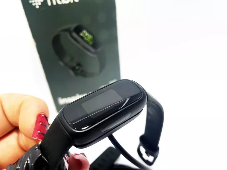 SMARTBAND FITBIT INSPIRE 3 + PUDEŁKO
