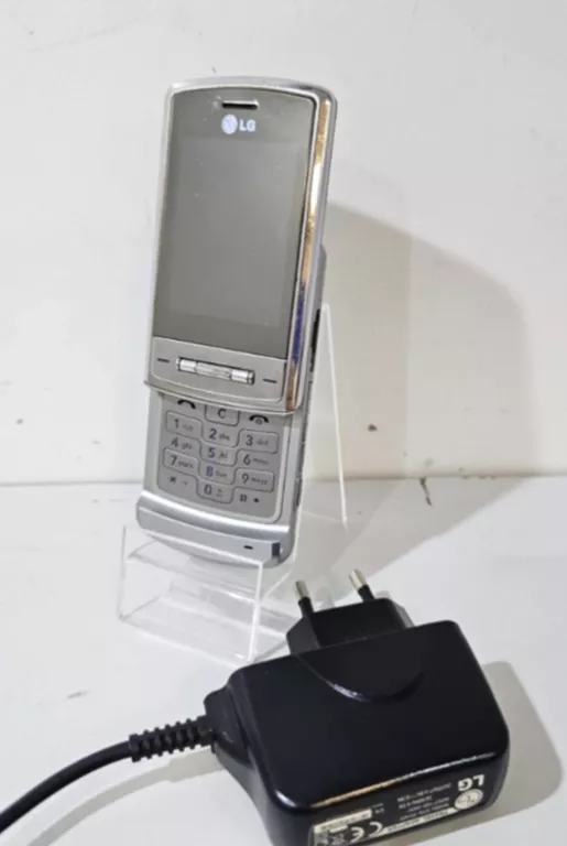 TELEFON LG KE970 SIMLOCK ORANGE