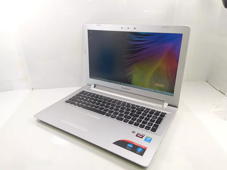 LAPTOP LENOVO Z51-70 I5-5200U 8/256GB SSHD RADEON R9 M375