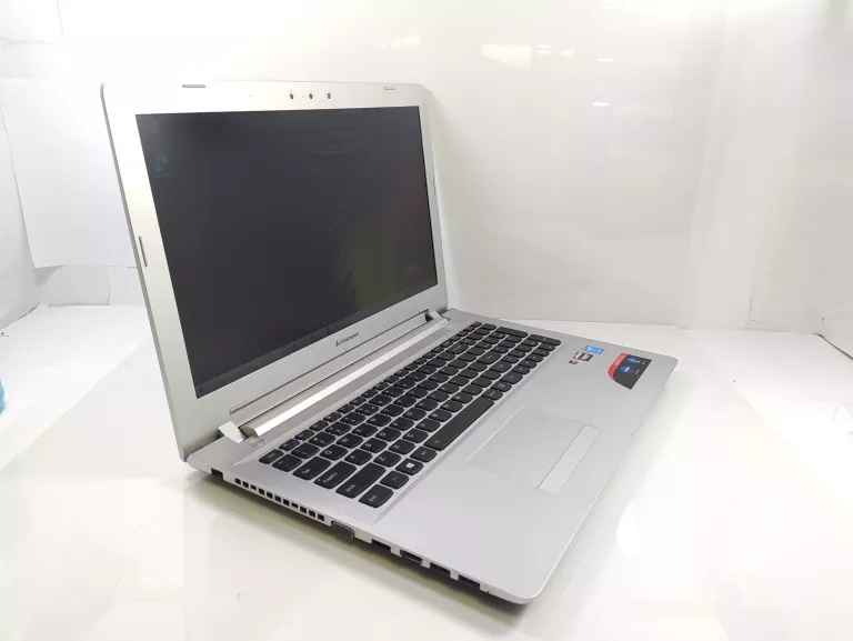 LAPTOP LENOVO Z51-70 I5-5200U 8/256GB SSHD RADEON R9 M375