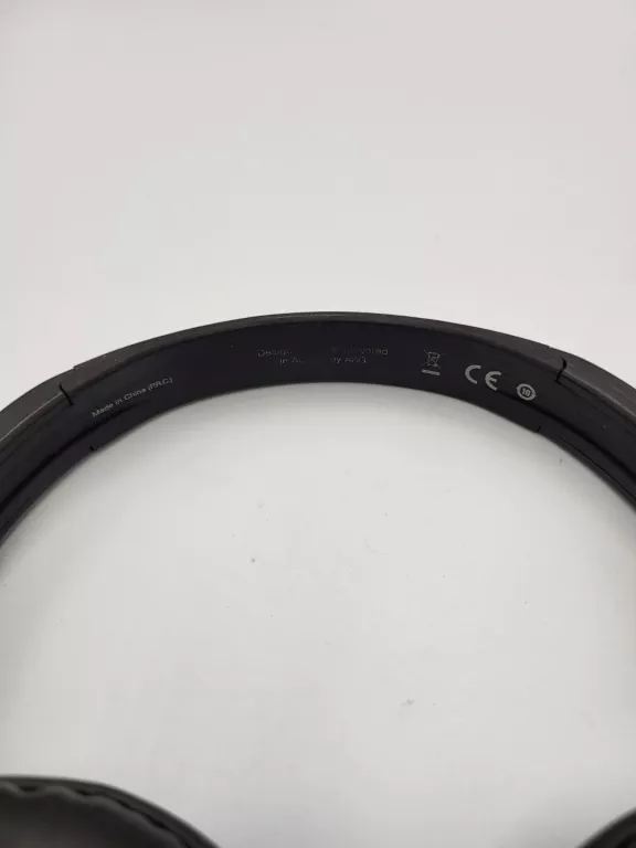SŁUCHAWKI AKG K518LE