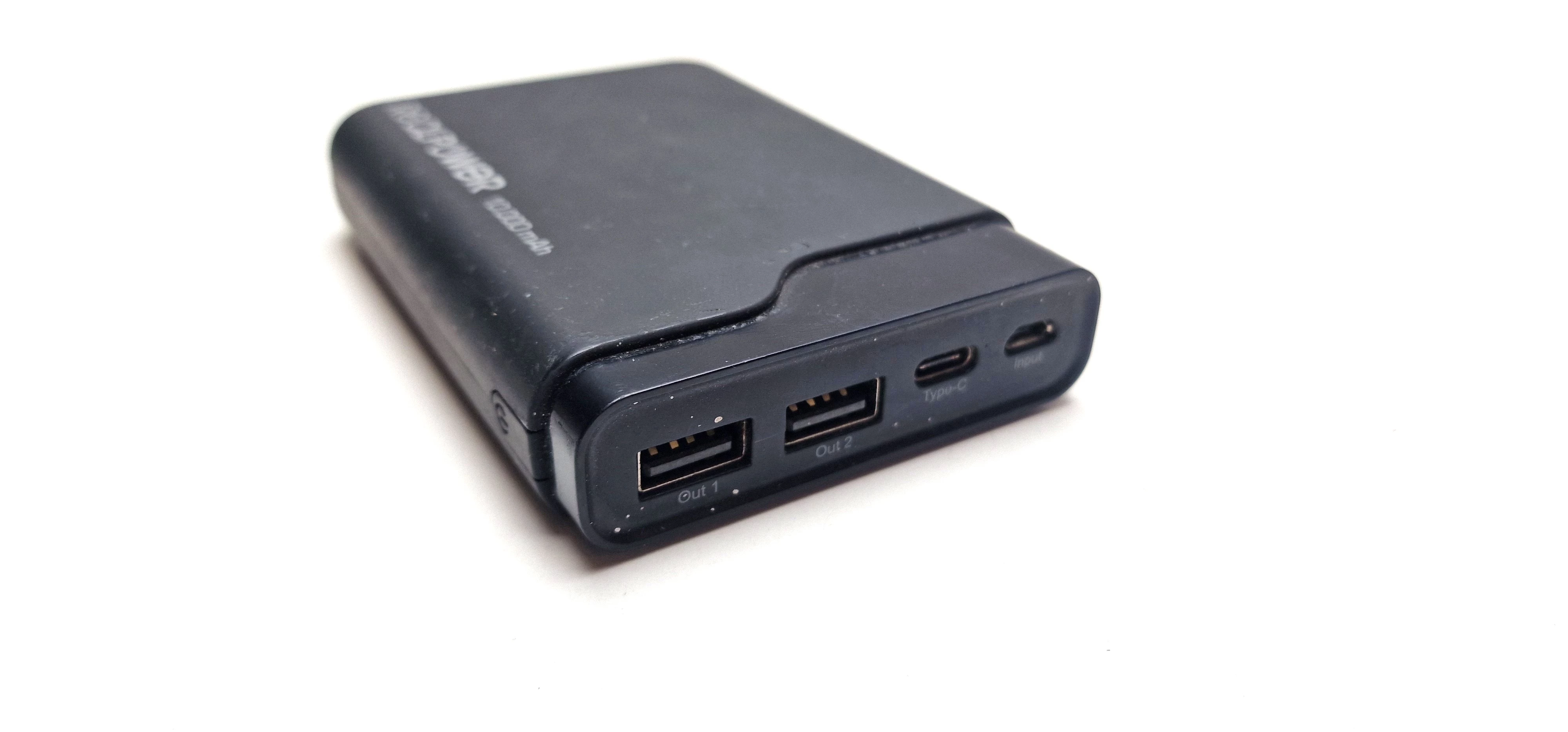 powerbank-realpower-10-000-mah-stan-11323-2