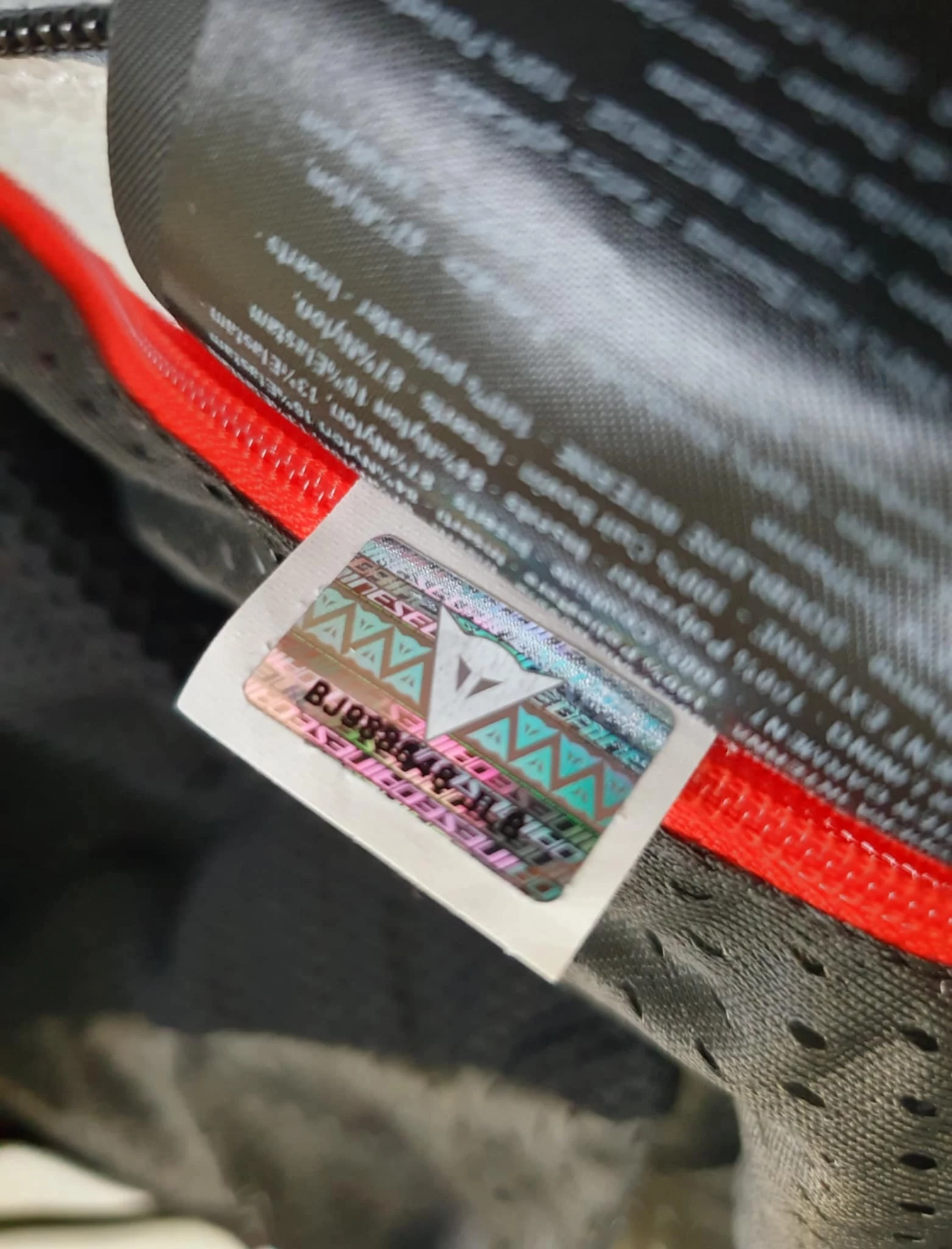 kombinezon-motocyklowy-dainese-imatra-lady-1pc-perforowany-ean-gtin-8051019302328