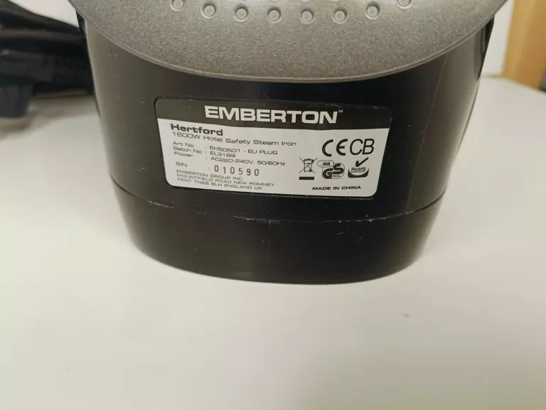 zelazko-parowe-emberton-hertford-1600w-black-marka-3229-1672558