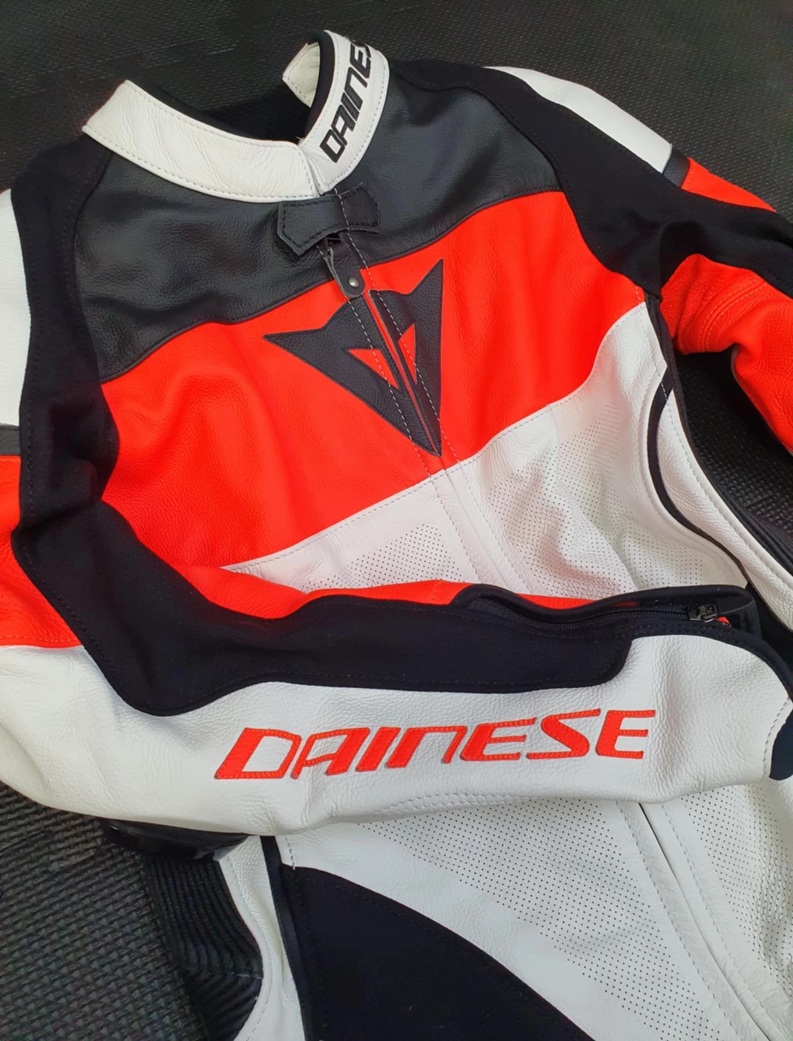 kombinezon-motocyklowy-dainese-imatra-lady-1pc-perforowany-producent-248914-1771335