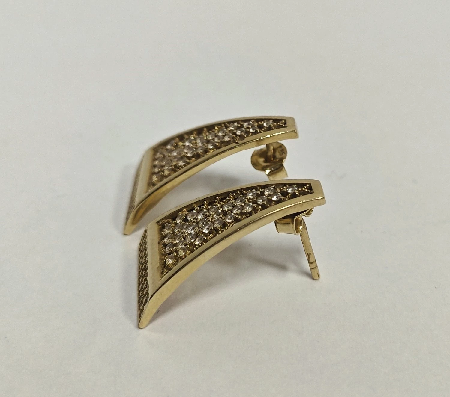 niezwykle-zlote-kolczyki-pr-585-okazja-rodzaj-zapiecia-2207-1