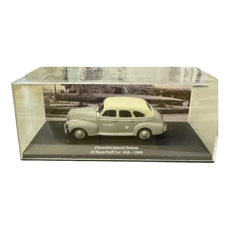SAMOCHODY WOJSKOWE DE AGOSTINI 23 CHEVROLET SPECIAL DELUXE