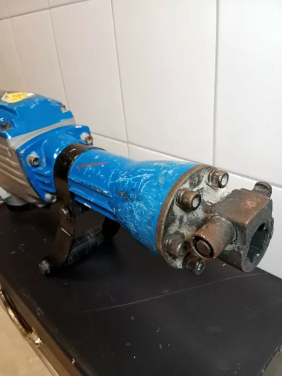 MŁOT WYBURZENIOWY SCHEPPACH AB1600 HEX 50J 1600W