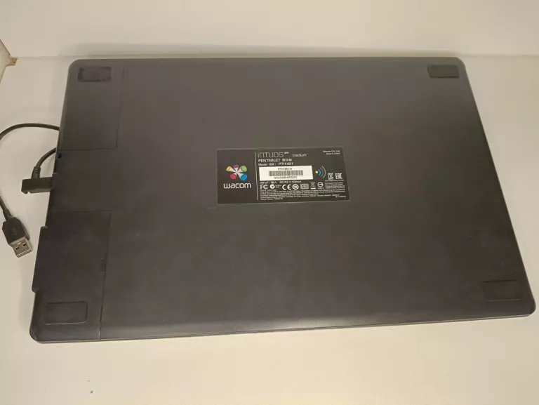 TABLET GRAFICZNY WACOM INTUOS PRO M PTH-651 + RYSIK I STOJAK