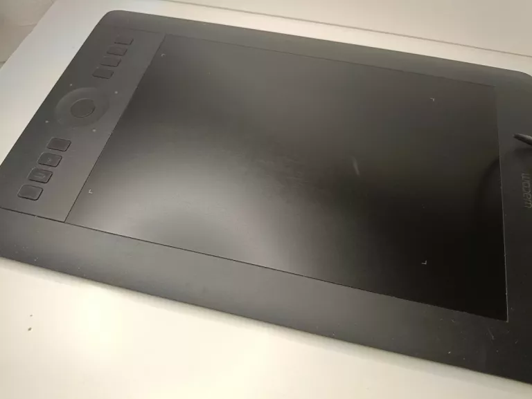 TABLET GRAFICZNY WACOM INTUOS PRO M PTH-651 + RYSIK I STOJAK