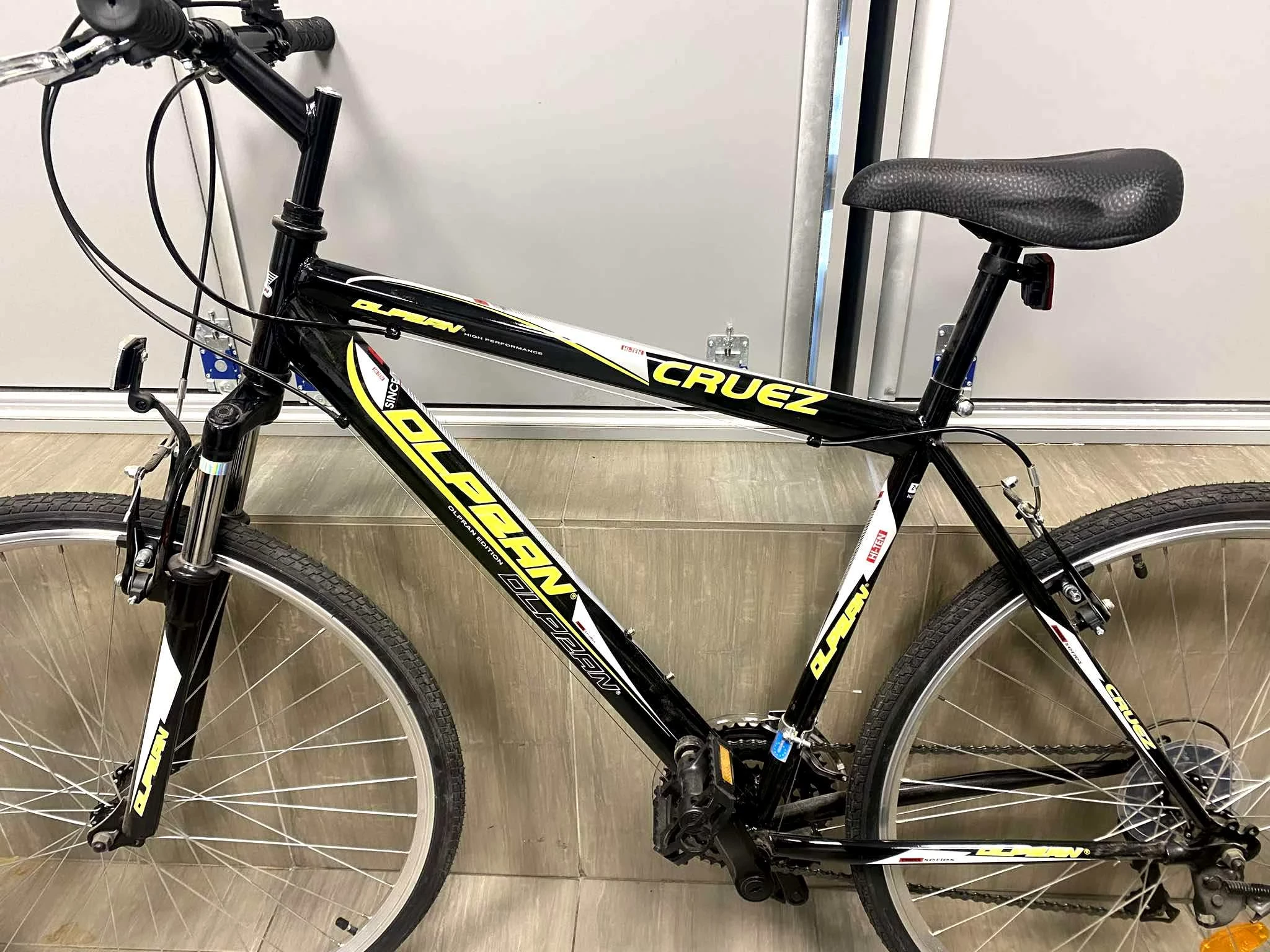 rower-crossowy-olpran-cruez-sus-28-g-shimano-czarno-zielony-stan-11323-2