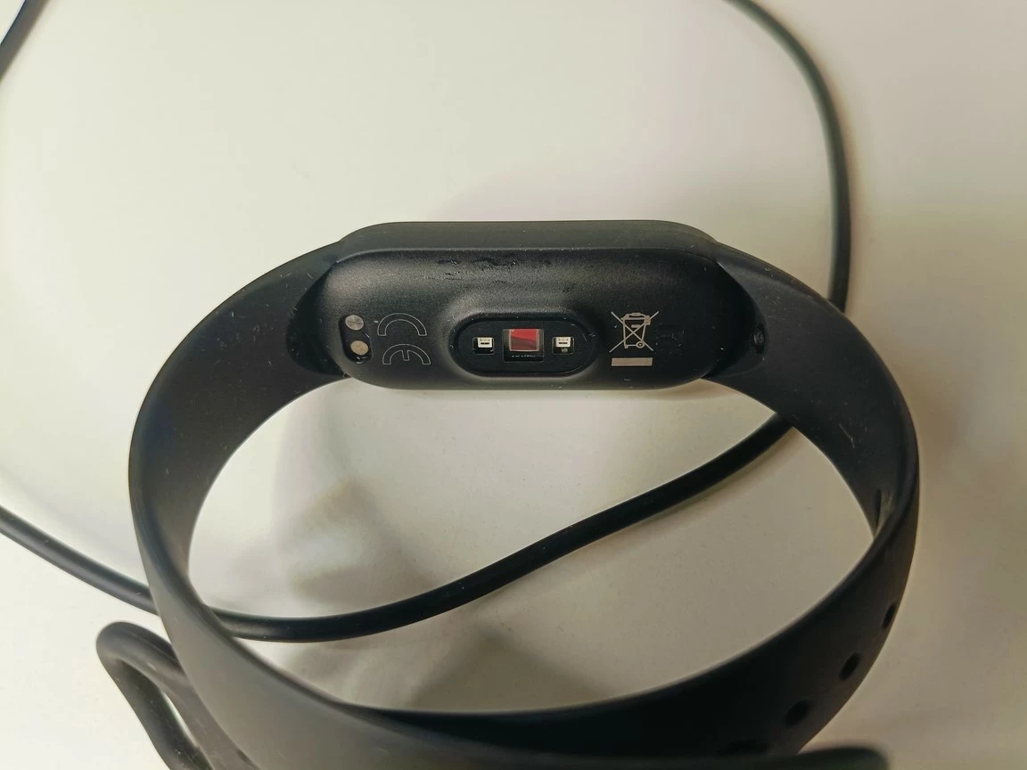 smartband-xiaomi-mi-smart-band-5-ladowarka-rodzaj-231461-360437