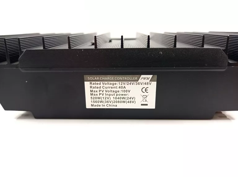 SOLARNY REGULATOR ŁADOWANIA PWM 30A KONTROLER 12V 24V 36V 48V