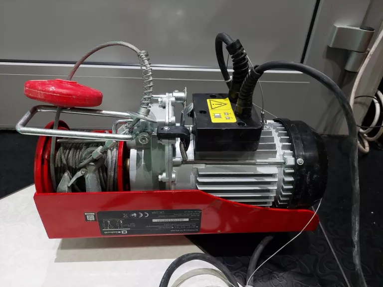 WCIĄGARKA ELEKTRYCZNA EINHELL TC-EH 600