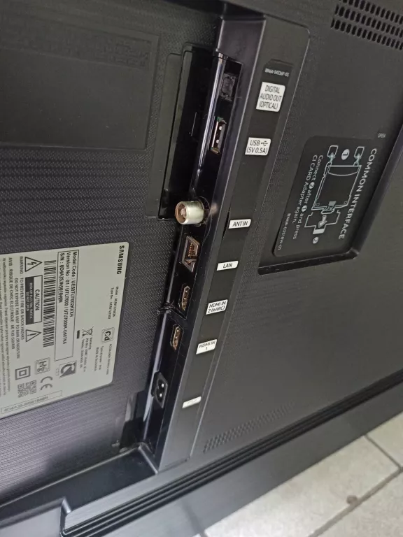 TV SAMSUNG UE50TU7002K + PILOT, STOPKI, INSTR