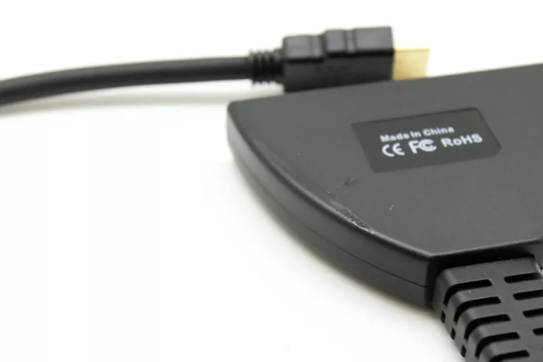 HDMI 4K SWITCH, QGECEN 3-PORT HDMI ROZDZIELACZ