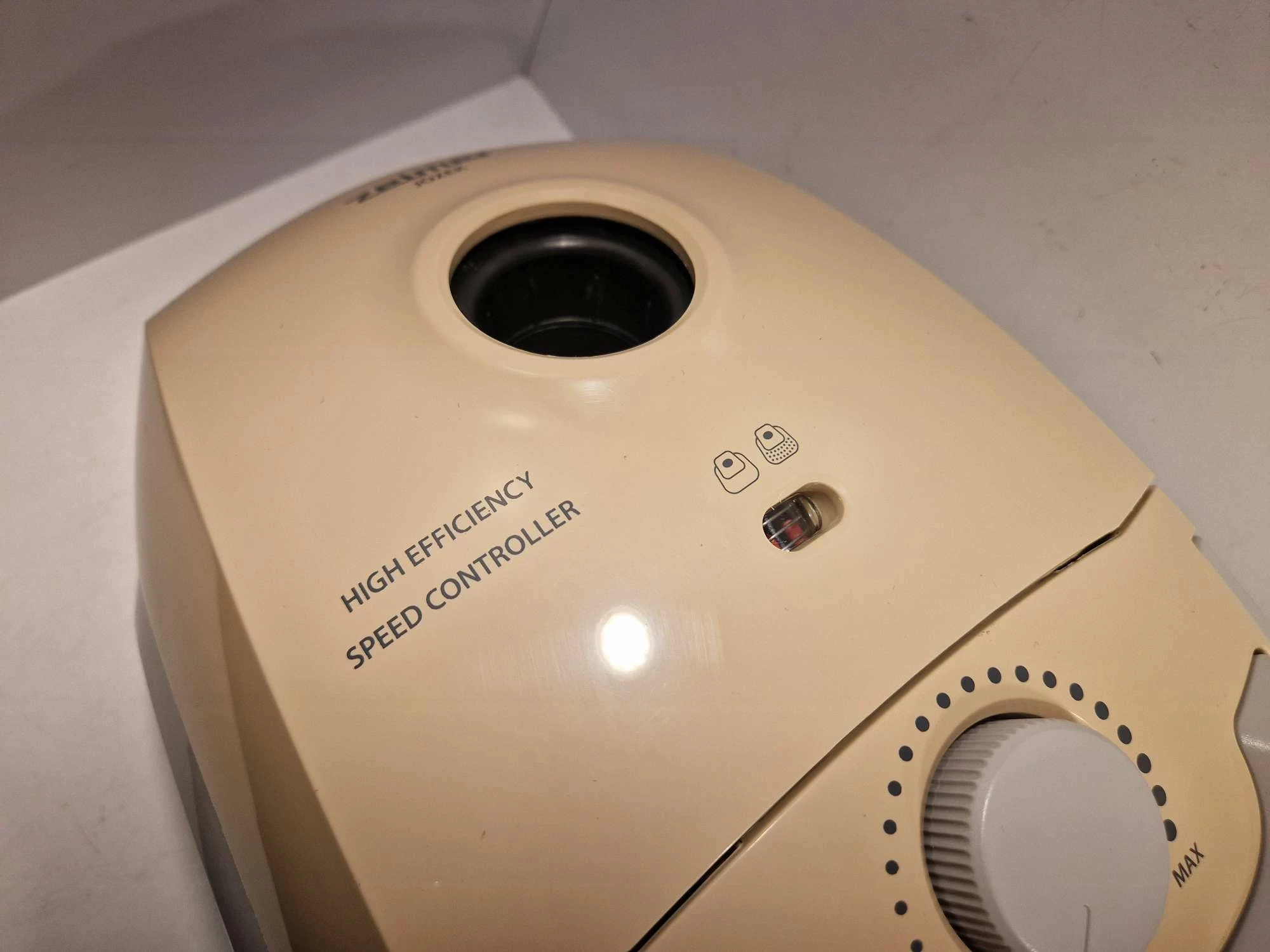 odkurzacz-zelmer-zvc231p-rodzaj-odkurzacza-205422-1