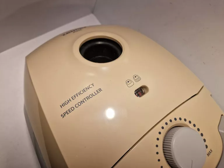 odkurzacz-zelmer-zvc231p-rodzaj-odkurzacza-205422-1