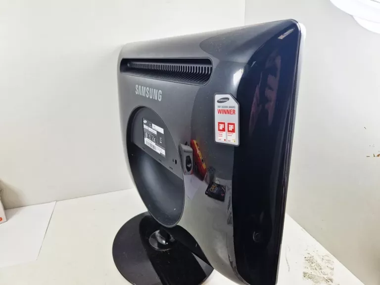 MONITOR LCD SAMSUNG 2032BW 20 " 1280 X 1024 PX TN