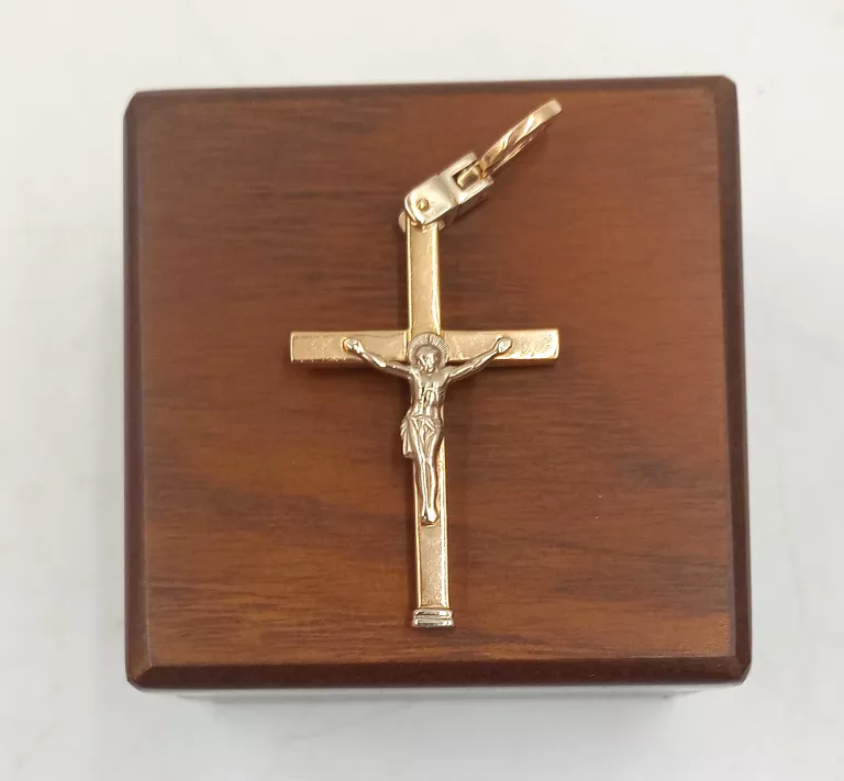 okazala-zlota-zawieszka-krzyz-585770g-i-armii-wojska-polskiego-10e-kolobrzeg