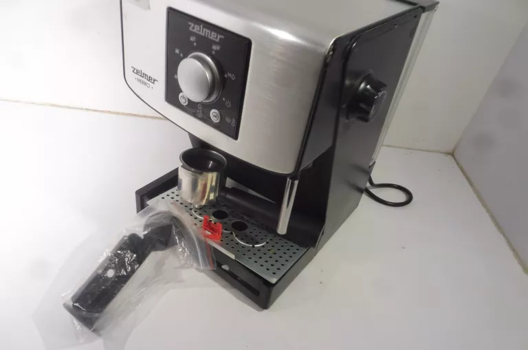 EKSPRES DO KAWY ZELMER NERRO 13Z015