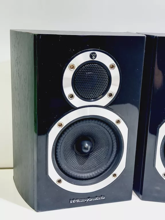 KOLUMNY WHARFEDALE DIAMOND 10.SR