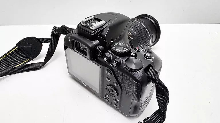 APARAT NIKON D3500